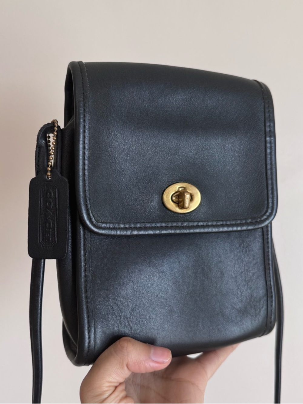 Vintage Coach Leather Scooter Bag (9893) in Black